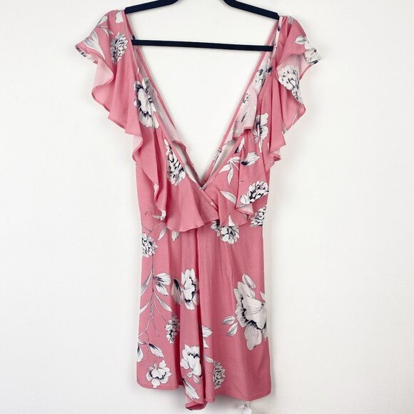 NWT YUMI KIM Romper Call Back Romper in Rose Duet Pink Floral Ruffle Medium M - Picture 2 of 10